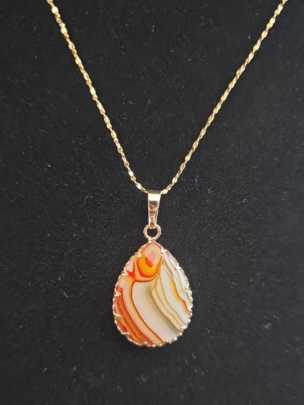 Gold Teardrop Shape Banded Carnelian Pendant Necklace